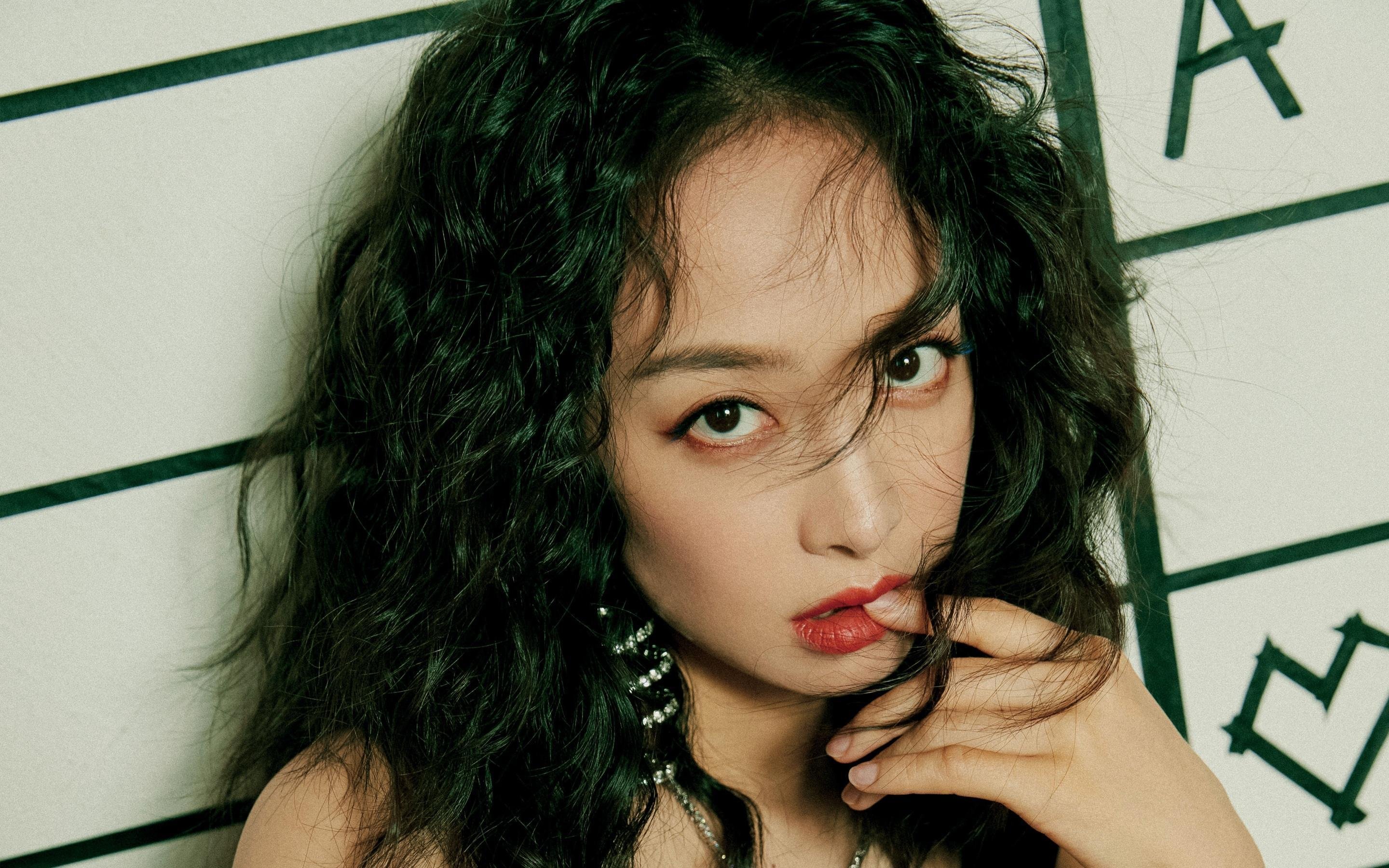 世界杯夜的两个守夜人，当塞内加尔的战舞遇上库尔图瓦的圣殿