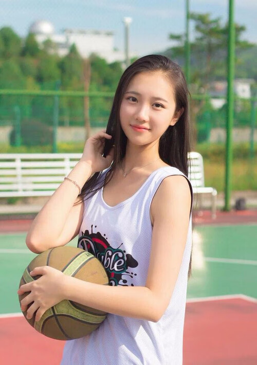 绿茵史诗,2026世界杯H组关键战,巴西碾压美国无悬念,范戴克铁血带队绝境逆袭,欧洲红魔用默契撕碎桑巴神话